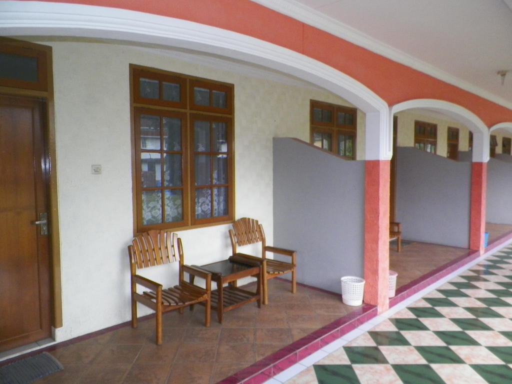 Hotel Puspa Sari Redpartner Ciater Kamer foto